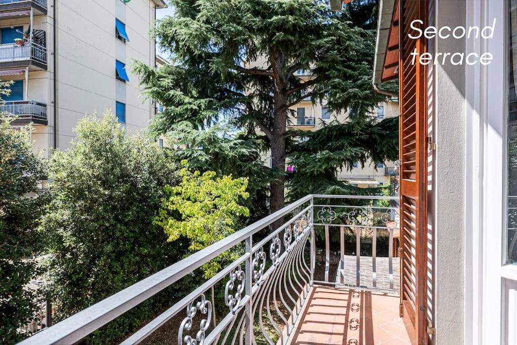 Easy Florence Скандиччи Экстерьер фото